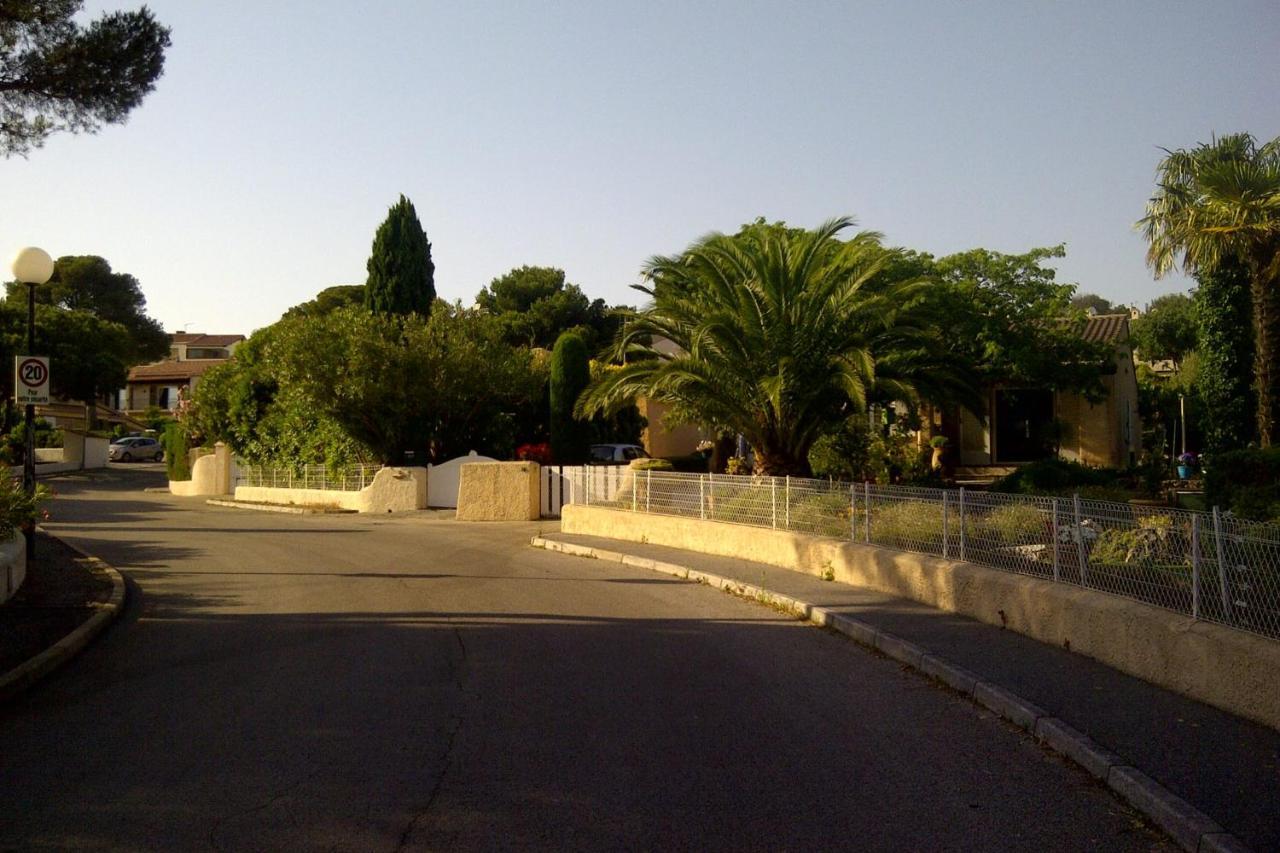 Superb Apartment With Balcony Near The Beach Saint-Raphaël Zewnętrze zdjęcie